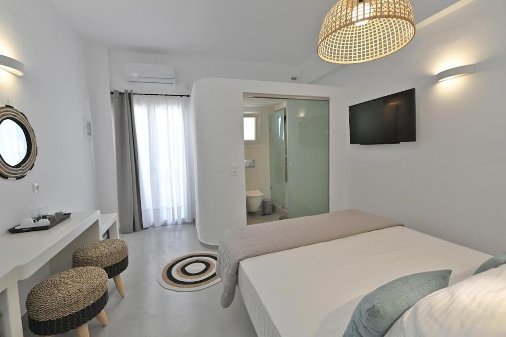 Kleri'S Apartments 2 Tinos Exterior photo